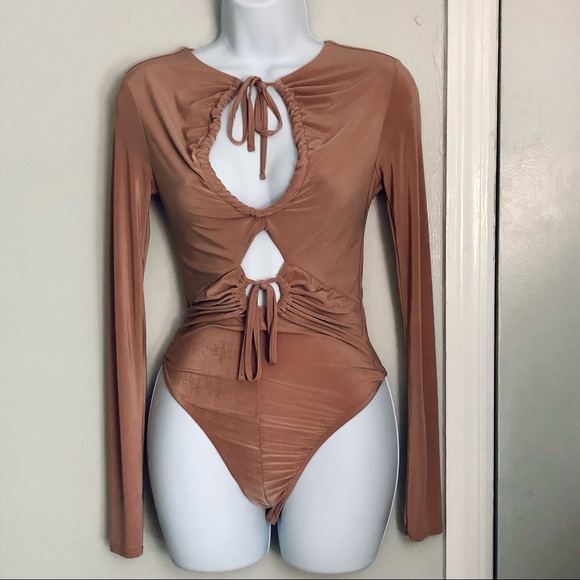 Mauve Tie Front Detail Bodysuit - Picture 2 of 4